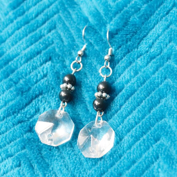 Elegant Beaded Drop Earrings, Handmade Hypoallergenic Jewelry - Picture 3 of 5